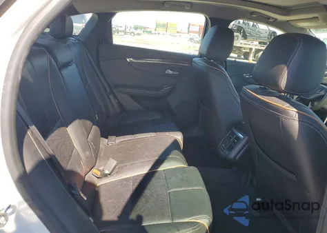 2015 Chevrolet Impala Ltz z USA, uszkodzony, nr VIN 1G1165S3XFU126853